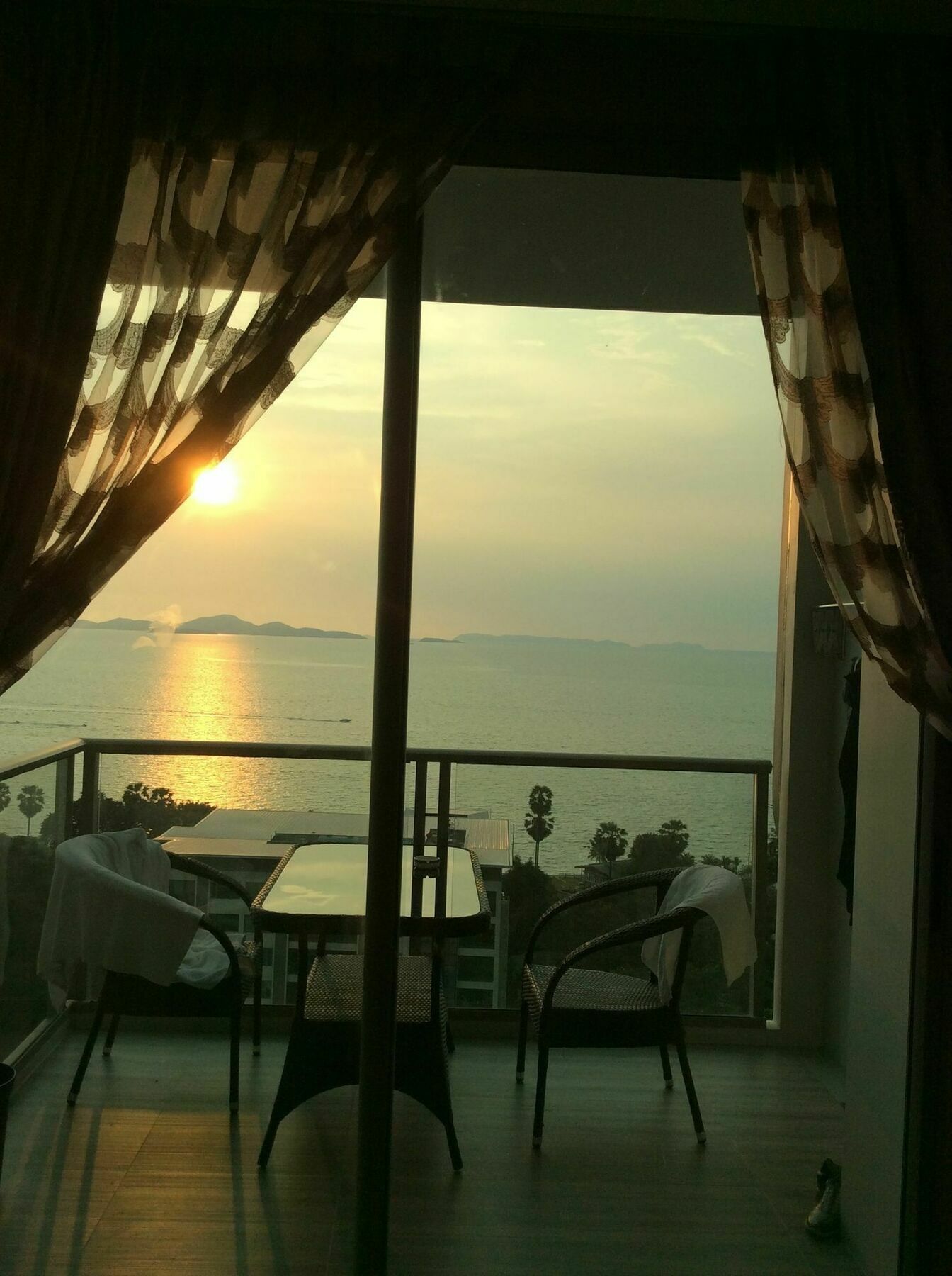 The Riviera Wongamat Hong Apartment Pattaya Exterior foto