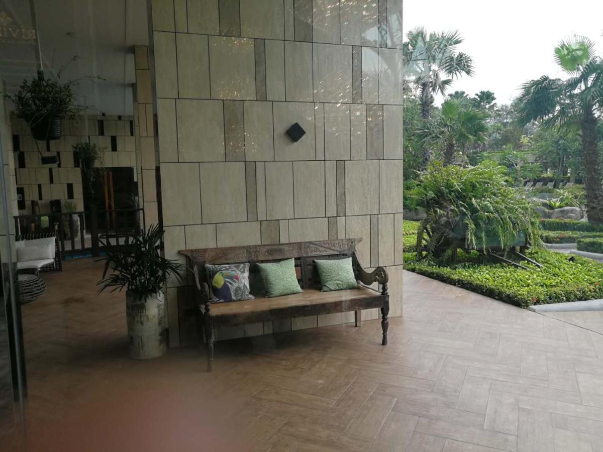 The Riviera Wongamat Hong Apartment Pattaya Exterior foto
